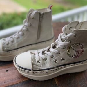 Steve Madden Peace Out , high top platform shoes, size girls 3.0